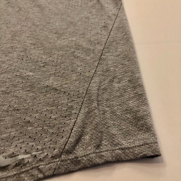 Nike Running Dri-Fit Tank Top Size M Gray Breathable - Picture 11 of 16